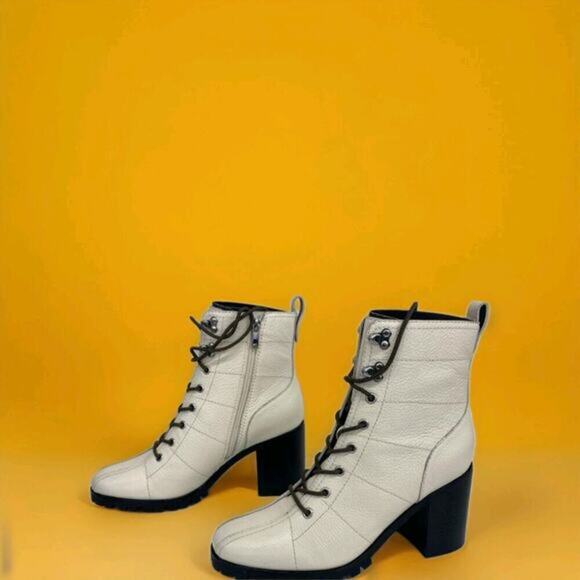 PAIGE Christie Chunky Leather Booties Boots in Bone size 10 NWB New Excellent - Picture 2 of 6